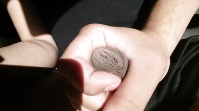 MI SEGA DURANTE UN GIRO IN AUTO