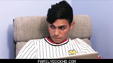 Il mio ragazzo mi fa scopare da suo padre