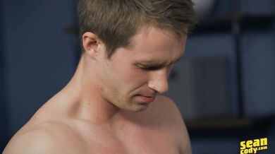 Sega con sborrata sulla coperta