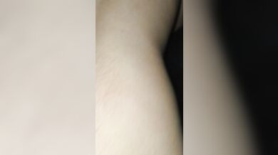 Mentre mi scopa io godo come una troia