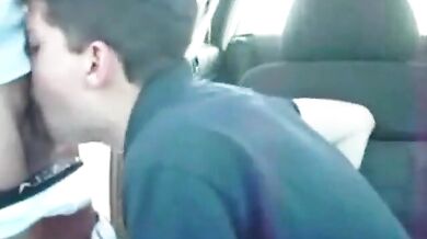 Gran pompino gay all'aperto