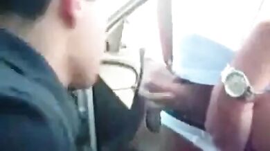 Gran pompino gay all'aperto