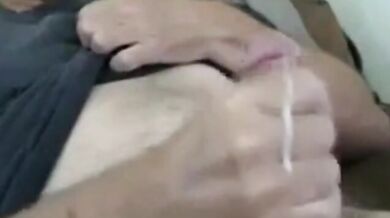 Bell'uomo maturo che viene