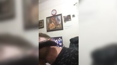 Pompino a grosso cazzo nero