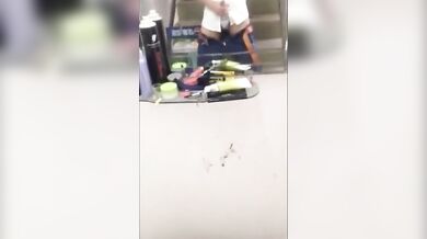 Giovane cinese si masturba