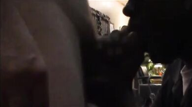 Bel nero ingoia la sborra di cazzi bianchi