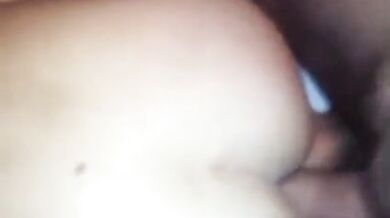 Papà mi scopa il culo nudo