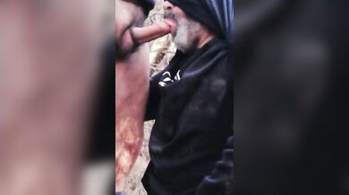 Sesso gay all'aperto