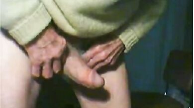 Vecchio nonno dal cazzo grosso