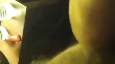 Ragazzo succhia un cazzo di papà