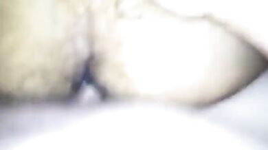 Ragazzino prende nel culo peloso il cazzo