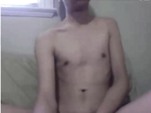Twink magro con culo voglioso in webcam