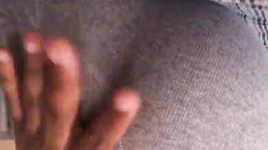 Teen nero arrapato vuole i cazzi più grandi nel culo