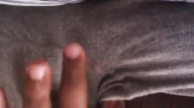 Teen nero arrapato vuole i cazzi più grandi nel culo