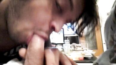 Spompinato da un amico