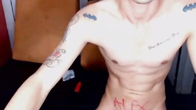 Due ragazzi che si masturbano insieme