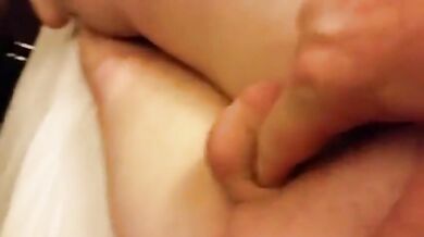 Il mio piccolo pene rasato liscio