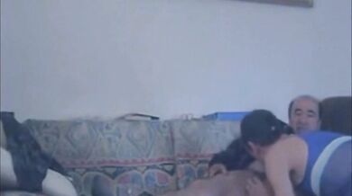 Papà Giorgio mi viene nel culo...