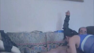 Papà Giorgio mi viene nel culo...