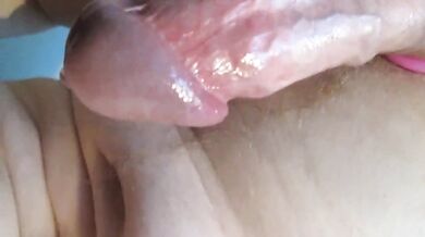 Ingoia il suo sperma appiccicoso